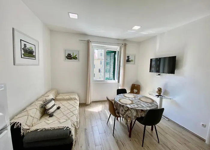 Sevilja Apartmán